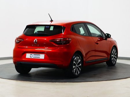 2023 Renault Clio - photo 3
