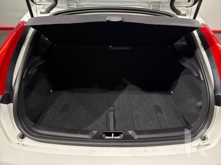 2019 Volvo V40 - photo 23