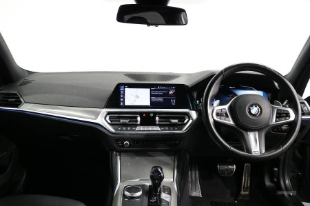 2021 BMW 3-Series - photo 15
