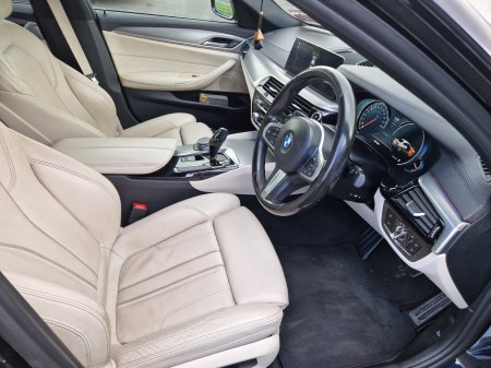 2017 BMW 5-Series - photo 16