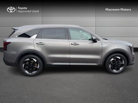 2025 Kia Sorento - photo 3
