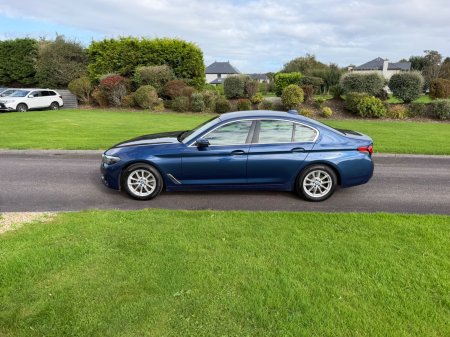 2021 BMW 5-Series - photo 2