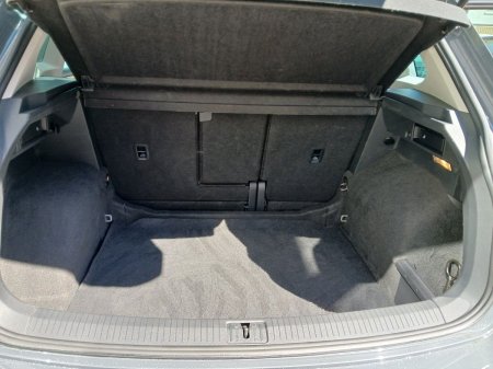2021 Volkswagen Tiguan - photo 18