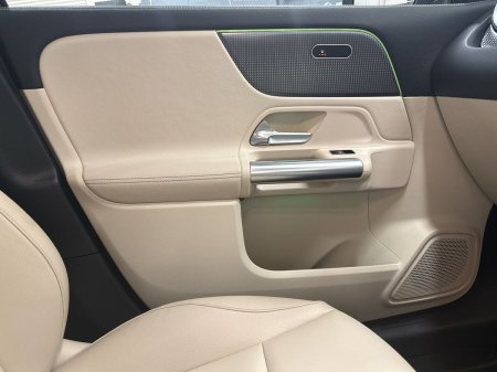 2023 Mercedes-Benz GLA - photo 19