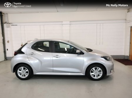 2024 Toyota Yaris - photo 3