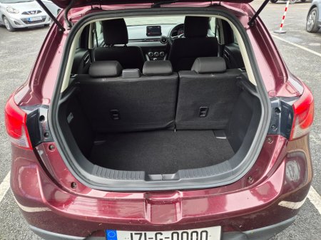 2017 Mazda Demio - photo 5
