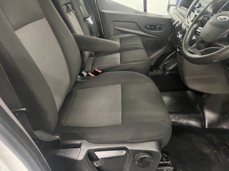 2021 Ford Transit - photo 8