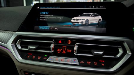 2021 BMW 3-Series - photo 42