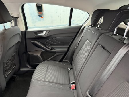 2019 Ford Focus - photo 41