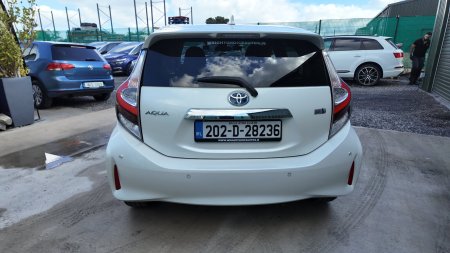 2020 Toyota Aqua - photo 7