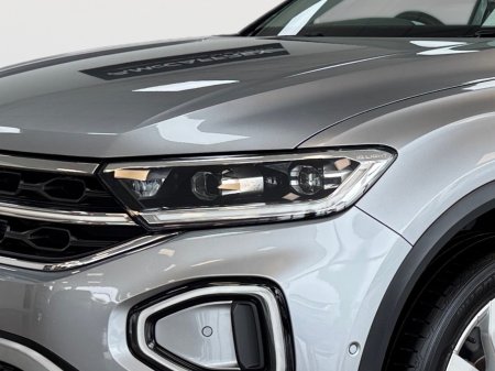 2023 Volkswagen T-Roc - photo 9