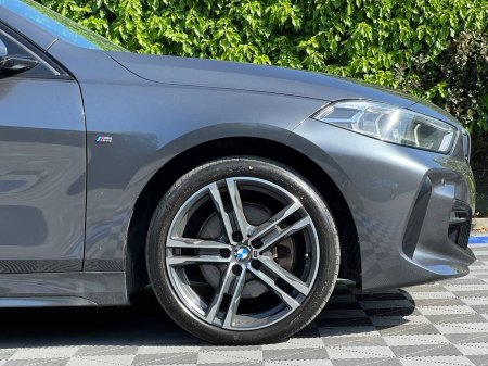 2020 BMW 1-Series - photo 9