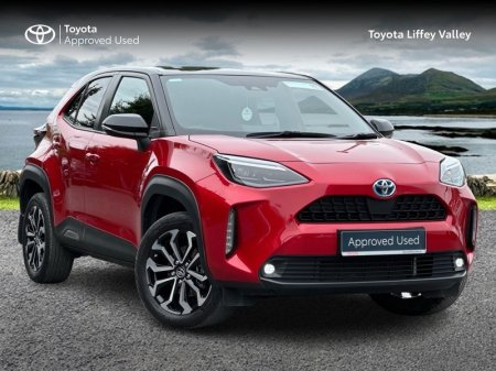 2023 Toyota Yaris Cross CROSS LUNA SPORT