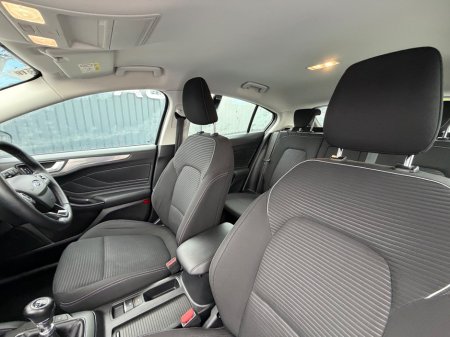 2019 Ford Focus - photo 54