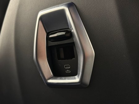 2023 BMW XM - photo 30