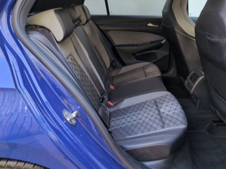2023 Volkswagen Golf - photo 17