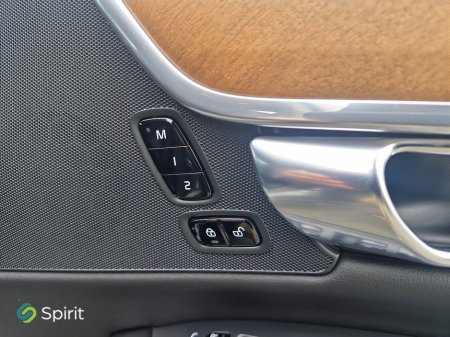 2020 Volvo S90 - photo 15