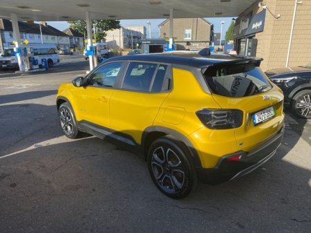 2024 Jeep Avenger - photo 13