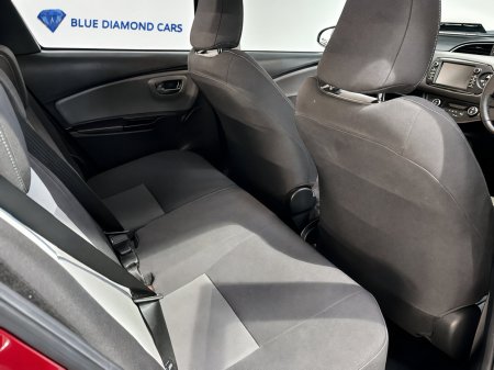 2019 Toyota Yaris - photo 10