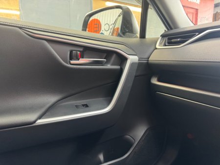 2024 Toyota RAV4 - photo 18
