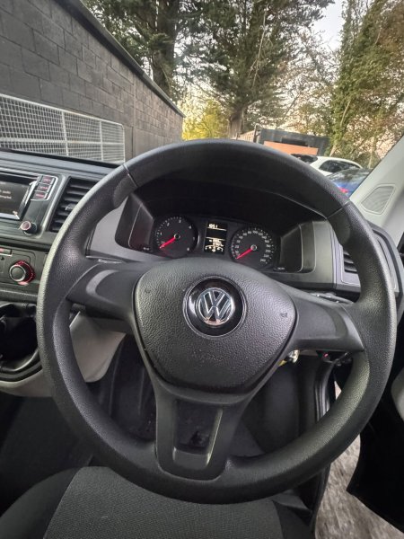 2020 Volkswagen Transporter - photo 14
