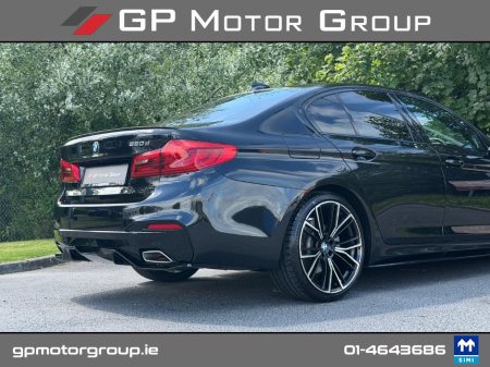 2020 BMW 5-Series - photo 14