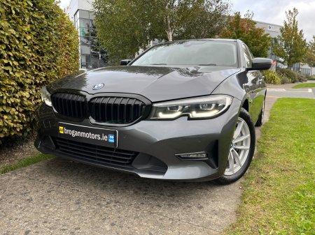 2022 BMW 3-Series - photo 4
