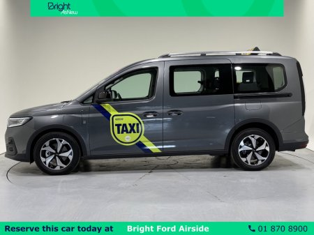 2026 Ford Transit Connect - photo 8