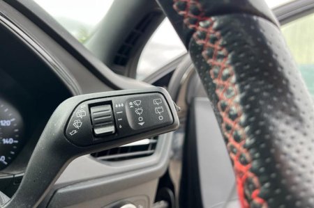 2019 Ford Focus - photo 15