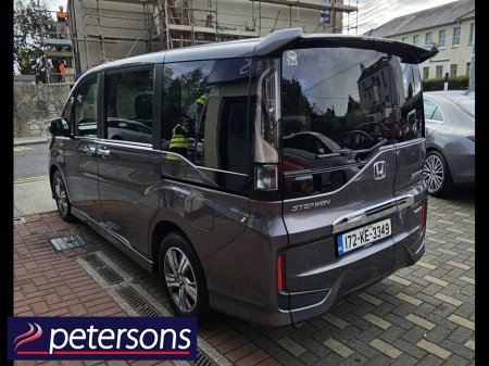 2017 Honda Stepwagon - photo 6