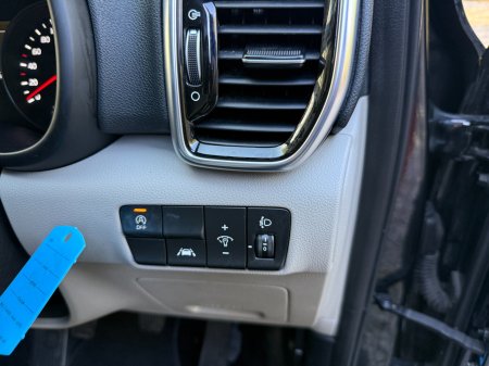 2020 Kia Sportage - photo 18