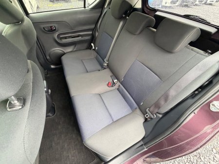 2016 Toyota Aqua - photo 25