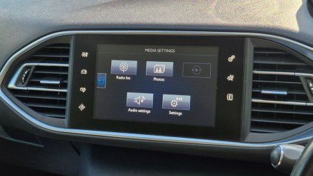 2017 Peugeot 308 - photo 26