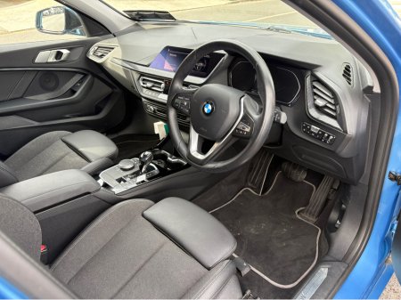 2021 BMW 1-Series - photo 12