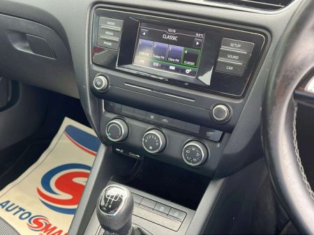 2016 Skoda Octavia - photo 13
