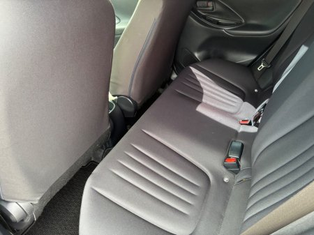 2020 Toyota Yaris - photo 13