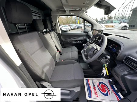 2027 Opel Combo - photo 11