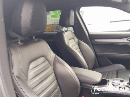 2024 Alfa Romeo Stelvio - photo 25