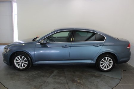 2016 Volkswagen Passat - photo 10