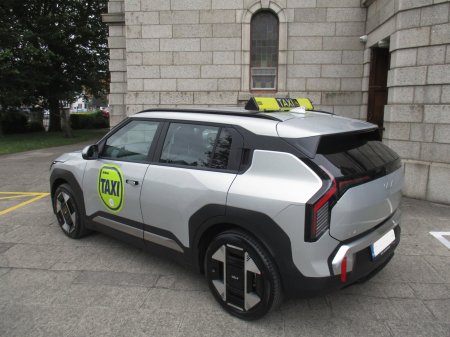 2026 Kia EV3 - photo 9