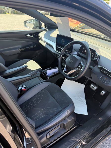 2023 Volkswagen ID.4 - photo 5