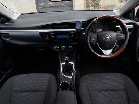 2014 Toyota Corolla - photo 15