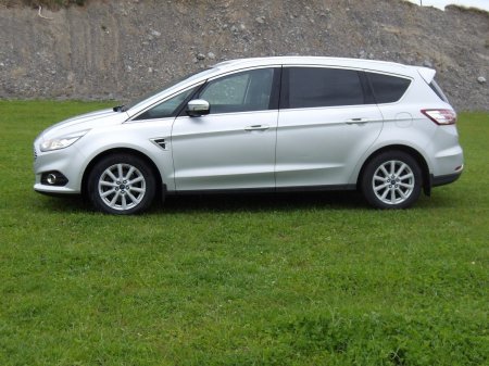 2017 Ford S-Max - photo 2