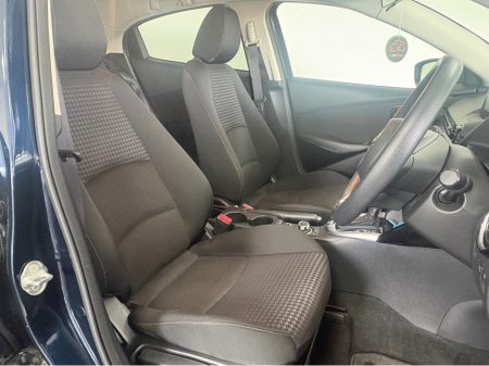 2018 Mazda Demio - photo 5