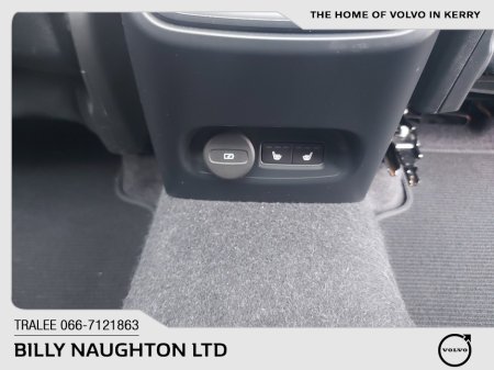 2022 Volvo XC40 - photo 35