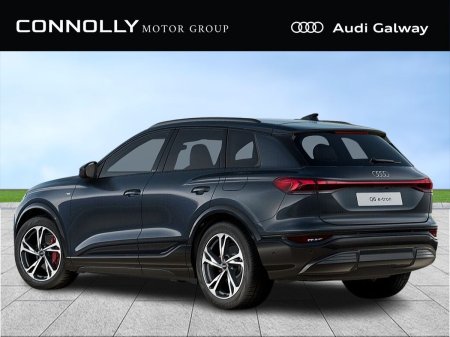 2027 Audi Q6 e-tron - photo 2