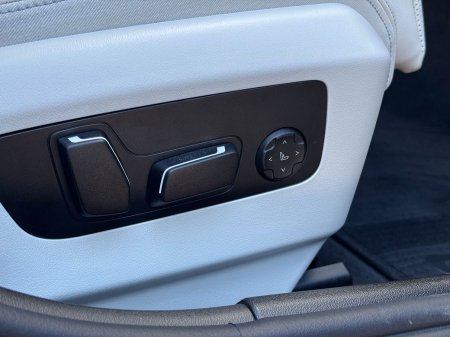 2025 BMW i5 - photo 20