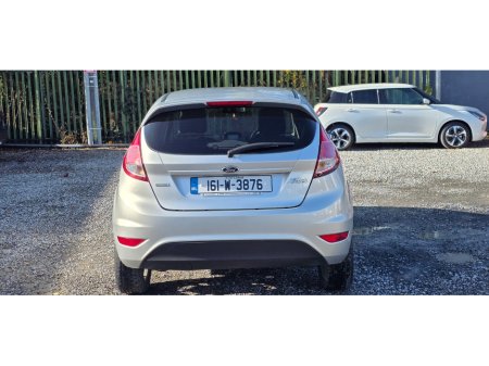 2016 Ford Fiesta - photo 6