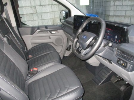 2026 Ford Tourneo Custom - photo 3