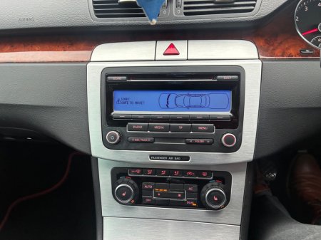 2010 Volkswagen Passat - photo 19